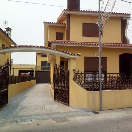 Blue Ocean Villa โปโว เดอ วาร์ซิม ภายนอก รูปภาพ